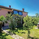 Appartement Lovely In